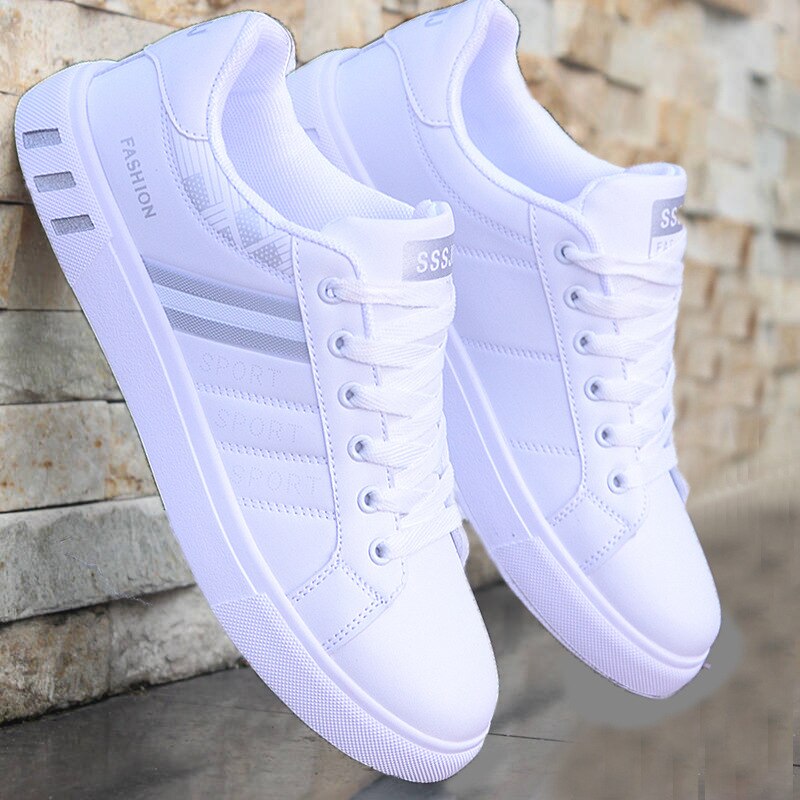 Gestreifte Schnürschuhe für Männer