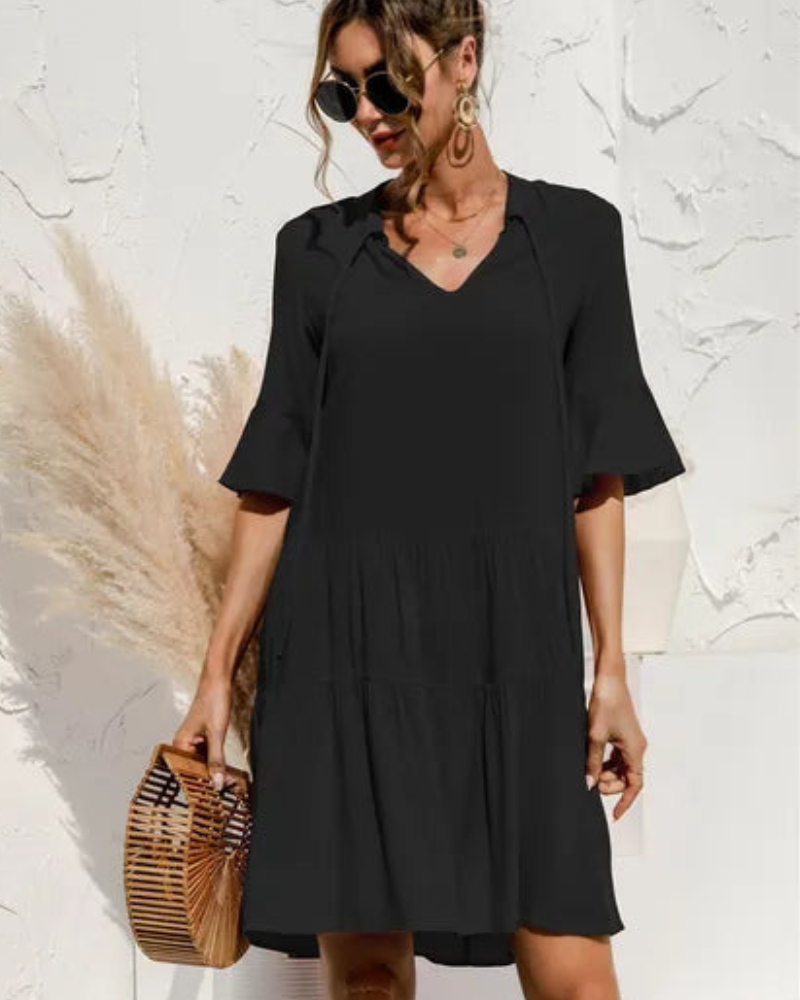 Damen Sommerkleid Kurzarm | Freizeitkleid mit Stufenschnitt und V-Ausschnitt