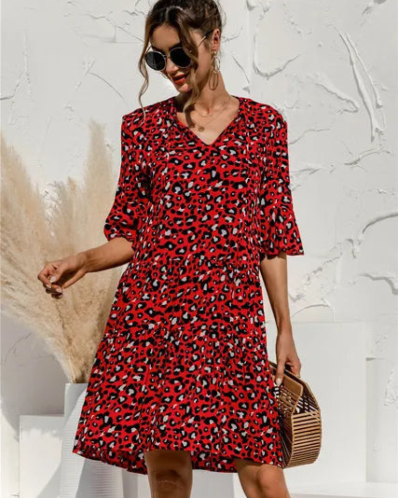 Damen Sommerkleid Kurzarm | Freizeitkleid mit Stufenschnitt und V-Ausschnitt
