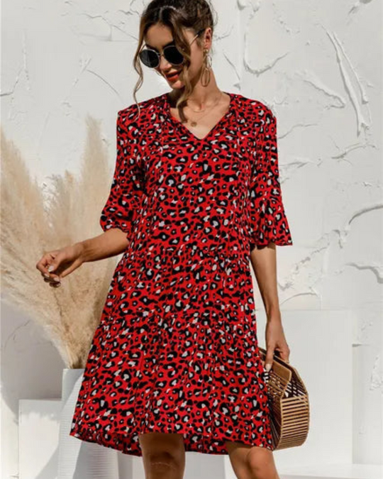 Damen Sommerkleid Kurzarm | Freizeitkleid mit Stufenschnitt und V-Ausschnitt