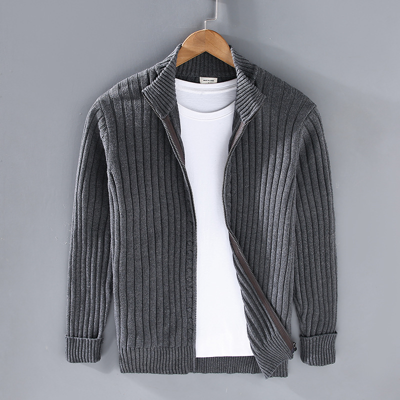 Strickjacke Für Herren Mit Stehkragen | Zeitlos Geripptes Modell