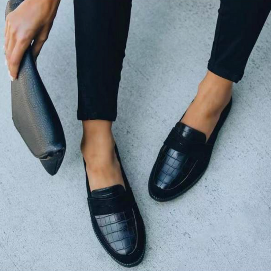 Damen Loafer Elegant | Slipper mit Struktur und Kroko-Optik