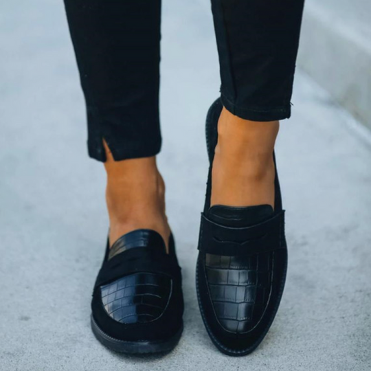 Damen Loafer Elegant | Slipper mit Struktur und Kroko-Optik