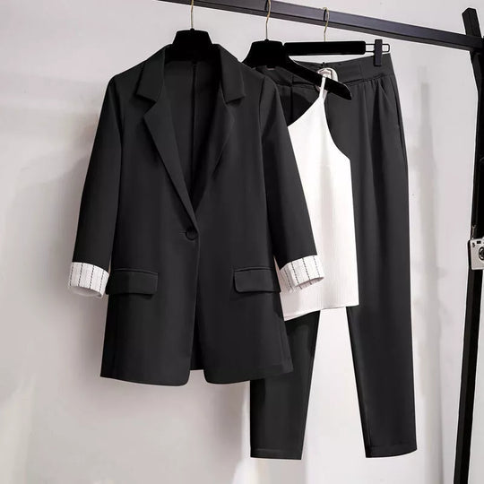 Dreiteiliges Anzug-Set für Frauen