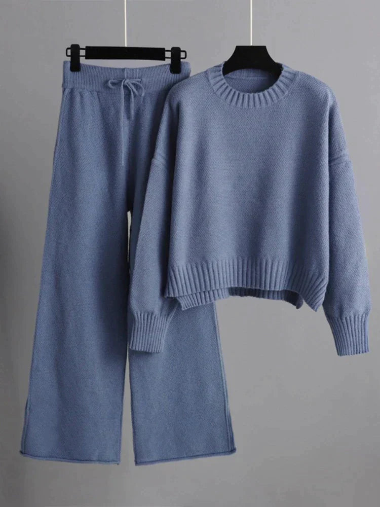 Set aus Pullover und Hose für Frauen