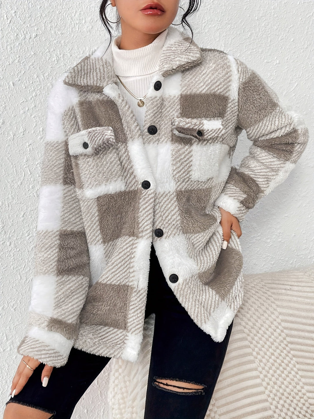 Karierte Fleecejacke für Damen | Knopfleiste vorne mit Taschen
