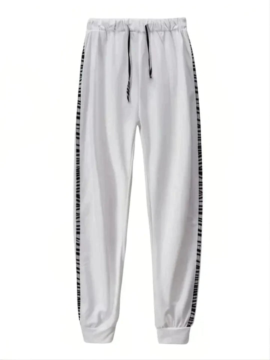 Kapuzenpulli und Hosen-Set für Frauen