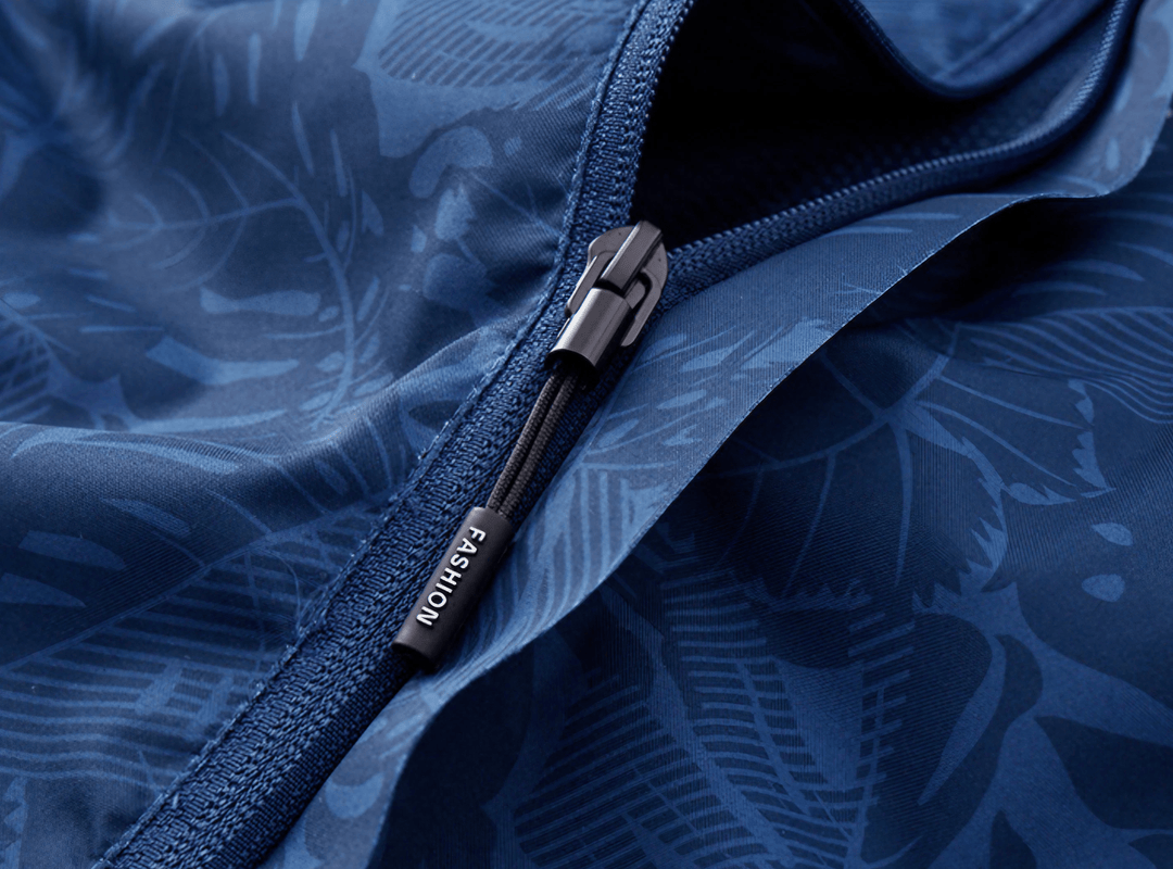 Damen Regenjacke Bedruckt Mit Kapuze | Modern & Outdoor-tauglich
